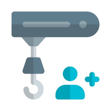 Endüstriyel bir araç kullanıyor..