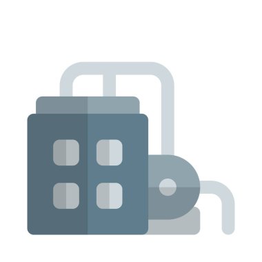 Konut binasında bakım işlemi devam ediyor.