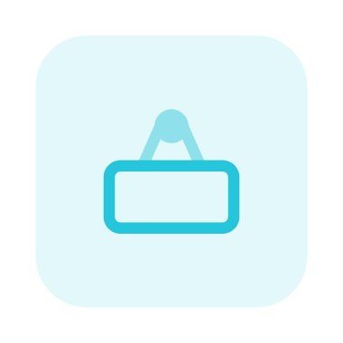 İpe asılı eski tabela.