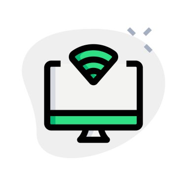 Bir masaüstünde kablosuz internet erişimi.