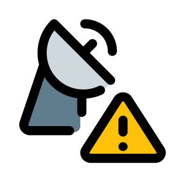 Beyaz arkaplanda izole edilmiş uydu anten ağında hata