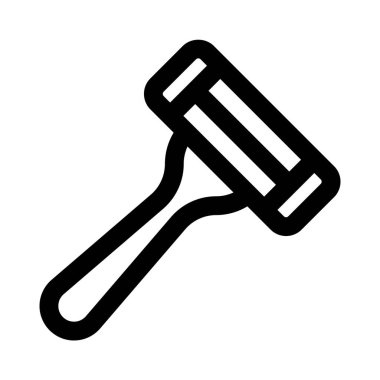 Salondaki tıraş bıçağı beyaz bir zeminde izole edilmiş.