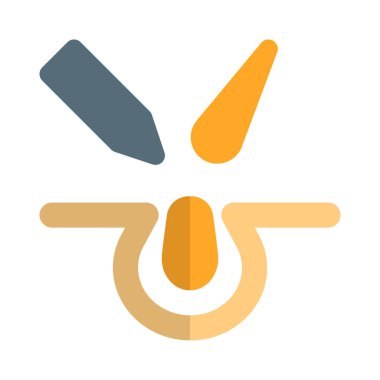 Kuafördeki keskin bıçaktan alınan kıllar beyaz bir arka planda izole edilmiş.