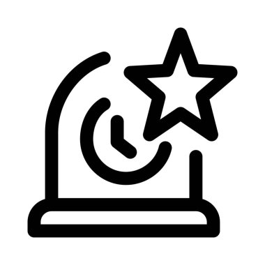 Modernize özellikleri olan popüler klasik saat.