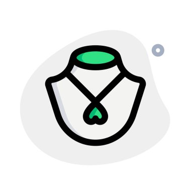 Kalp, kolyeye takılan bazı takıların bir bileşeni olarak kullanılır.