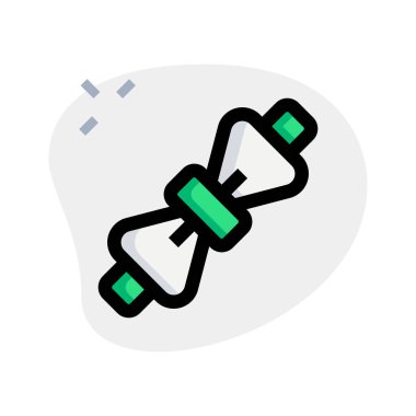 Şık bir papyon ara sıra..