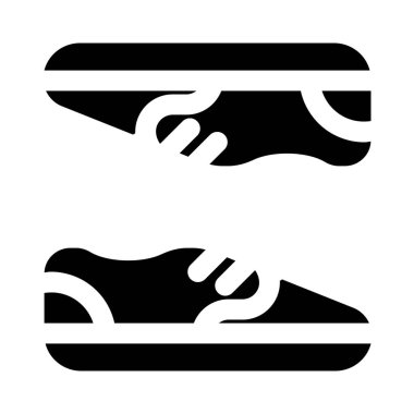 Koşmak için rahat spor ayakkabıları.