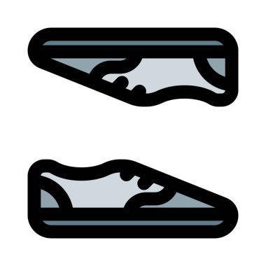 Koşmak için rahat spor ayakkabıları.