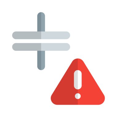 Yüklü kapasitörler korunmak için tedbirli davranır.