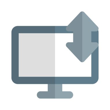 Bir PC kullanarak aygıtlar arasında veri aktarılıyor.