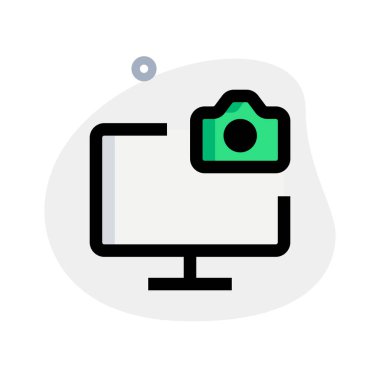 Bir bilgisayar ekranında bütünleşik kamera.