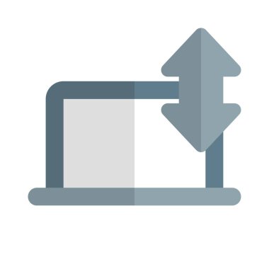 Aygıtlar arasında veri aktarmak için bir dizüstü bilgisayar kullan.