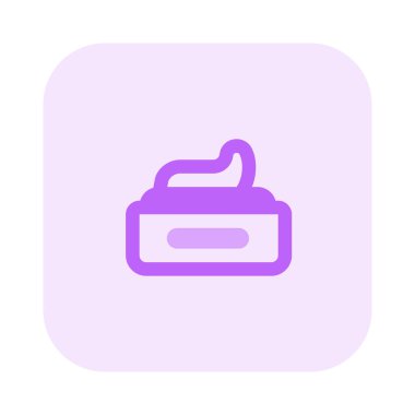 Beyaz arka planda izole edilmiş cilt kremi formüle edildi.