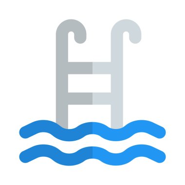 Yüzme havuzu servisi kaplıcada mevcut