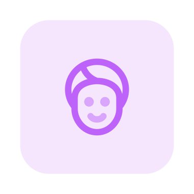 Güzellik salonunda beyaz bir arka planda izole edilmiş yüz.