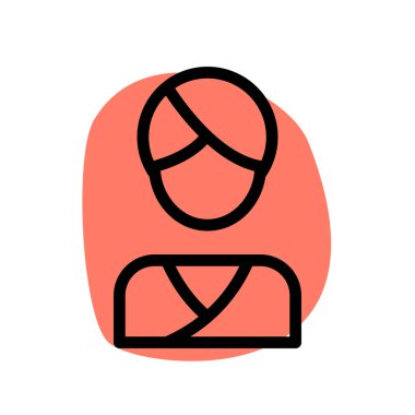 Kuaförde yüzü ve saçı olan bir kadın.