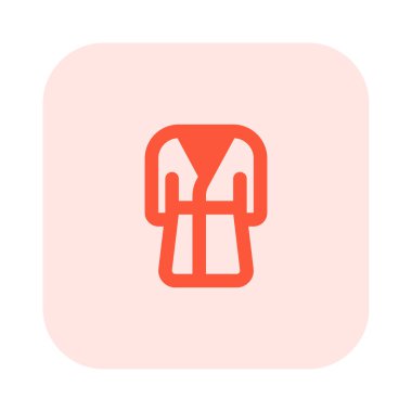 Erkekler bornozu beyaz arka planda izole edilmiş.