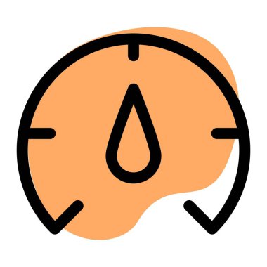 Gösterge, elektrikli araç şarj seviyesini gösterir.