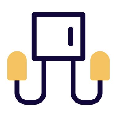 Hızlı elektrikli araçla DC duvar kutusu şarj ediliyor.