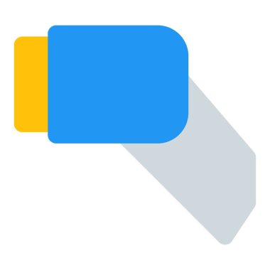 Cihazı şarj etmek için güç kaynağına bağlar.