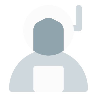 Bir astronot özel uzay kıyafeti giyer..