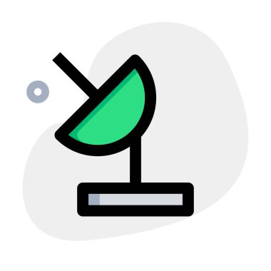 İlanlar hafifliği taklit etmek için parabolik dönüşler kullanır.