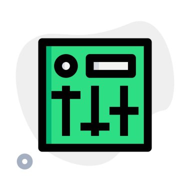 Çok sayıda denetim düğmesi içeren ses karıştırıcı.