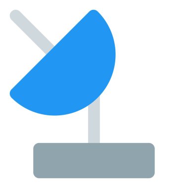 Parabolik aygıt sinyalleri iletir veya yoğunlaştırır.