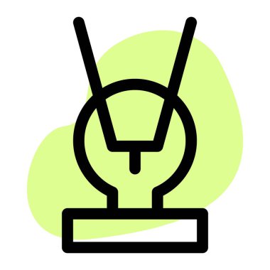 İzlemek için TV antenleri tarafından sinyaller alındı.