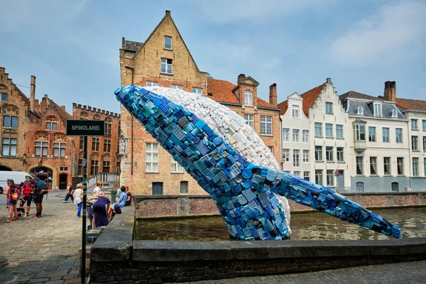 Bruges Belgium May 2018 Skyscraper Bruges Whale Whale Rising Canal — Stock Photo, Image