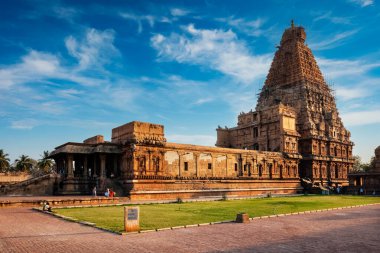 Brihadishwara Tapınağı. Tanjore Thanjavur, Tamil Nadu, Hindistan. Büyük Yaşayan Chola Tapınakları 'nın en büyüğü - UNESCO Dünya Mirası Alanı,