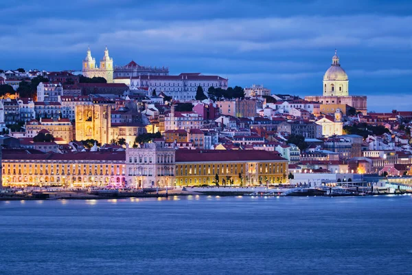 Utsikt Över Lissabon Över Tagus Floden Alfama Distrikt Med National — Stockfoto