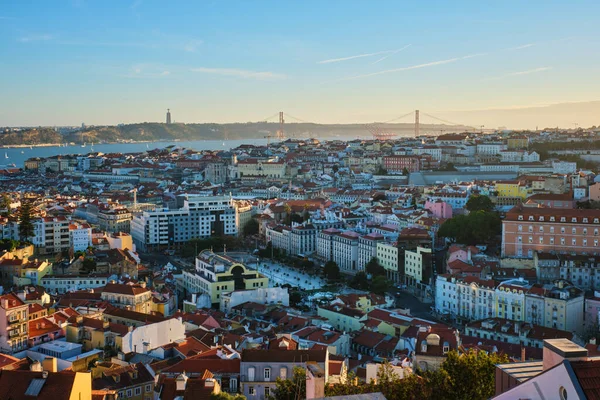 Blick Auf Lissabon Vom Touristischen Aussichtspunkt Miradouro Senhora Monte Auf — Stockfoto