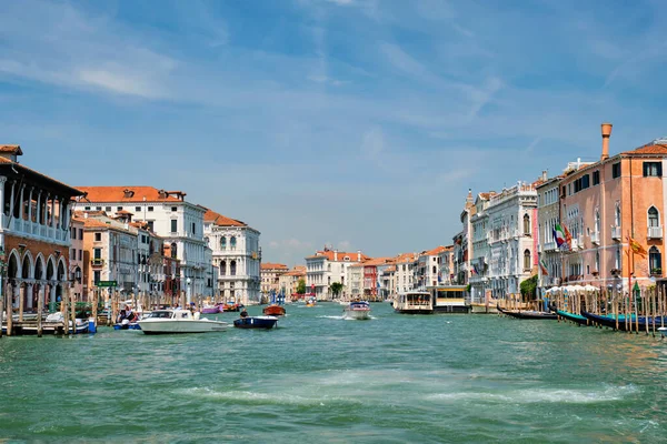Venetië Italië Juli 2019 Boten Gondels Grand Canal Venetië Italië — Stockfoto