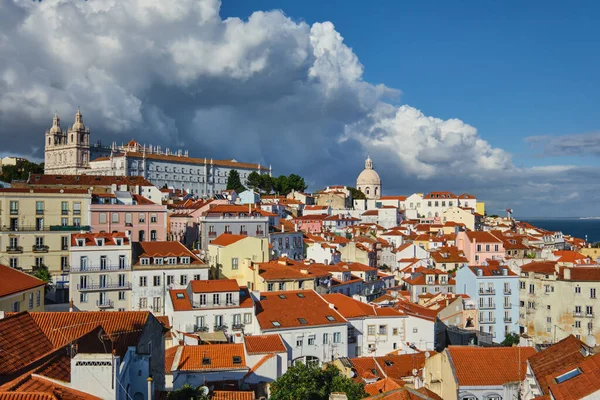 Utsikt Över Lissabons Berömda Vykort Ikoniska Utsikt Från Miradouro Santa — Stockfoto