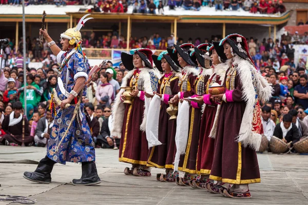 Leh Indien Den September 2012 Dansare Traditionella Ladakhiska Tibetanska Dräkter — Stockfoto
