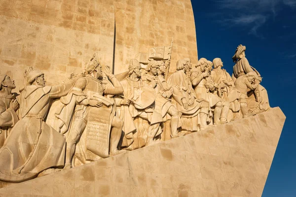 Lisbon Portugal August 2022 Monument Discoveries Bank Tagus River Ships — Stock Photo, Image