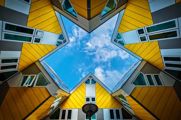 Rotterdam Κατω Χωρεσ Μαΐου 2017 Σπίτια Κύβου Καινοτόμα Σπίτια Σχήμα — Φωτογραφία Αρχείου