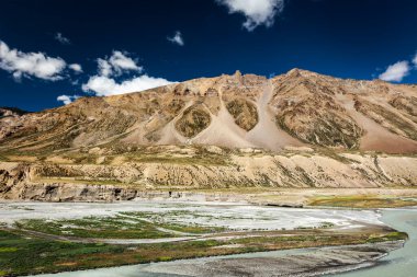 Hiamalayas Himalaya manzarada Manali-Leh yolu boyunca. Himachal Pradesh, Hindistan