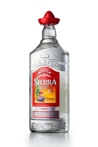 Minsk Belaro Ottobre 2016 Bottiglia Tequila Sierra Silver Isolata Fondo — Foto Stock