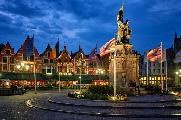 Bruges Belgium May 2018 Bruges Grote Markt Πλατεία Διάσημο Τουριστικό — Φωτογραφία Αρχείου