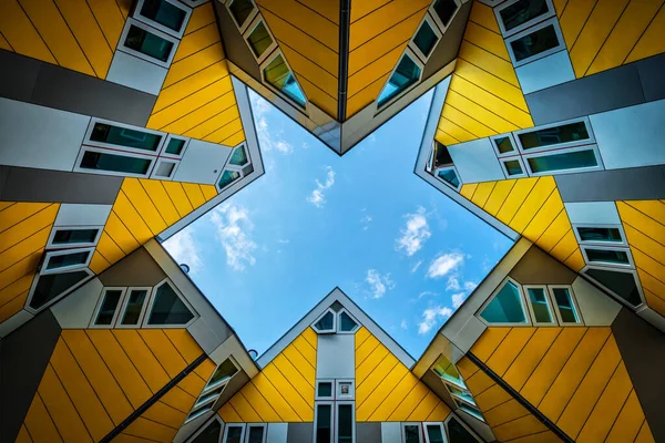 Rotterdam Nizozemsko Května 2017 Kostkové Domy Novátorské Domy Tvaru Kostky — Stock fotografie