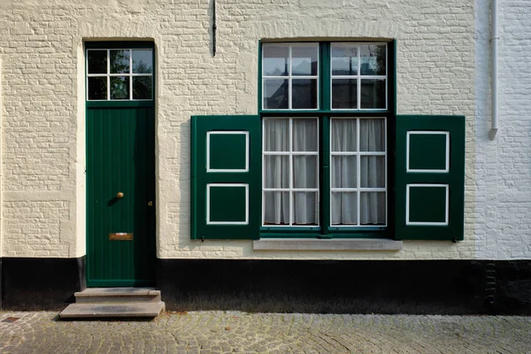 Πόρτα Και Παράθυρο Παλιού Σπιτιού Bruges Brugge Βέλγιο — Φωτογραφία Αρχείου
