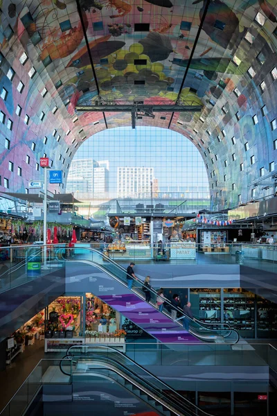 Rotterdam Netherlands Mayıs 2017 Market Hall Markthaal Konut Ofis Binasının — Stok fotoğraf