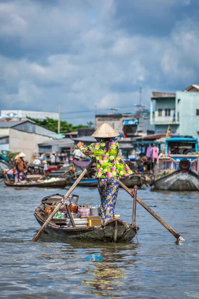 Can Tho Vietnam Ιουνιου 2011 Αγνώστου Ταυτότητας Άτομα Πλωτή Αγορά — Φωτογραφία Αρχείου