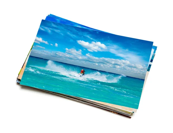 假日海滩冒险概念创作背景 度假照片与人隔离在白色背景上的顶上骑摩托艇图像堆栈 — 图库照片
