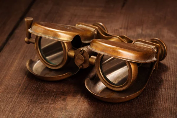 Vintage Opera Glasses Binoculars Old Wooden Background — Stock Photo, Image