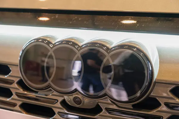 สบอน โปรต เกส พฤษภาคม 2023 กษณ โลโก รถยนต ไฟฟ าของออด — ภาพถ่ายสต็อก
