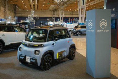 Lizbon, Portekiz - 12 Mayıs 2023: Citroen My Ami compact electric car at ECAR show - Hybrid and Electric Motor Show