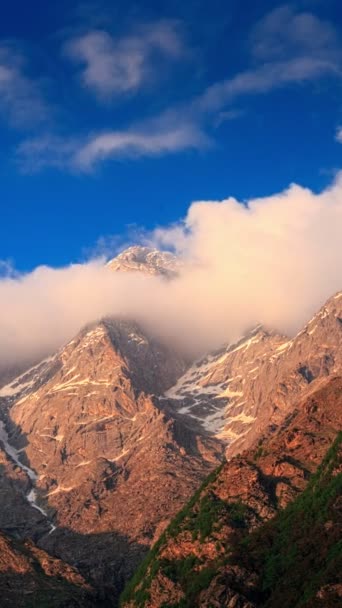 Himalaya Bergen Top Wolken Timelapse — Stockvideo